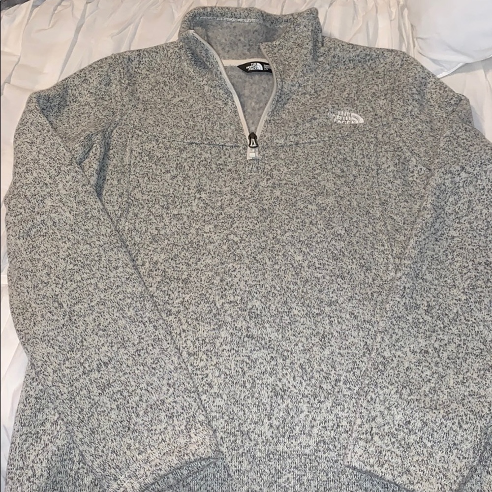 Gray north face quarter zip